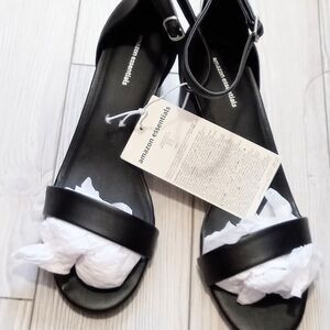 (57-4352) Amazon Essentials Women's Sandals Sz 12